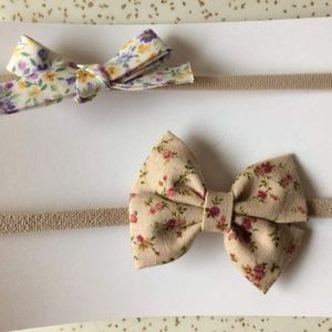 2 floral baby bows